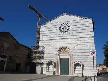 Iglesia San Francisco de Lucca: su curiosa historia y quién se encuentra enterrado allí