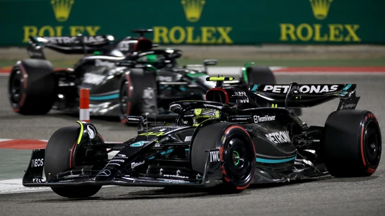 Hamilton y Russell Hamilton y Russell