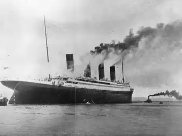 El famoso transatlántico Titanic cuando partió del puerto de Southampton en 1912