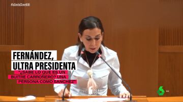 Dictador comunista, gusano rastrero o buitre carroñero: los irrespetuosos motes de Marta Fernández (Vox) a Sánchez