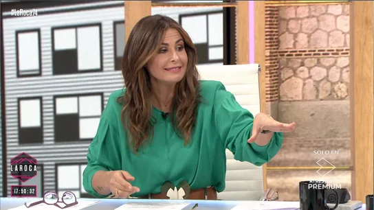 La reacción de Nuria Roca cuando las moscas se cuelan en plató: "Se nota que estamos en una ola de calor" La reacción de Nuria Roca cuando las moscas se cuelan en plató: "Se nota que estamos en una ola de calor"