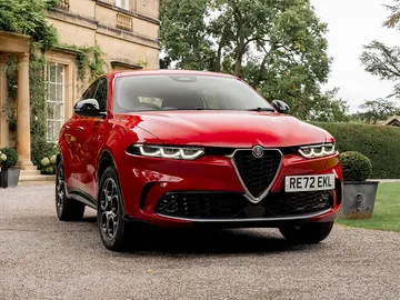 Nuevo motor de 190 CV y etiqueta CERO para uno de los crossovers compactos más deseados Nuevo motor de 190 CV y etiqueta CERO para uno de los crossovers compactos más deseados