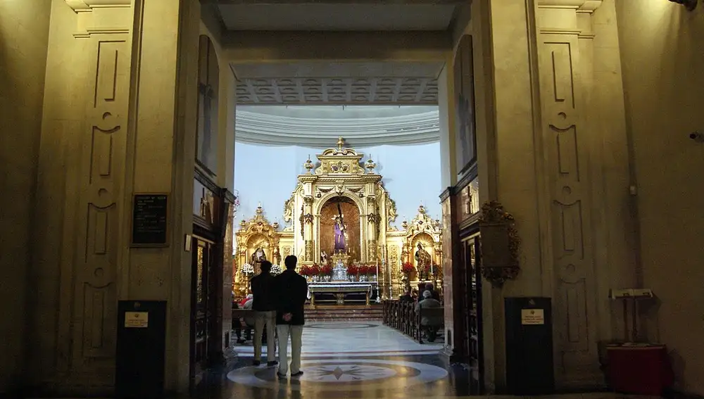 Interior de la Basílica del Gran Poder de Sevilla