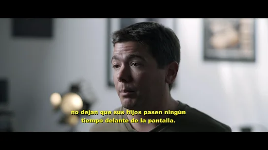 Un exjefe de Twitter: "Las personas que conozco del sector tecnológico no dejan a sus hijos ningún tiempo delante de las pantallas" Un exjefe de Twitter: "Las personas que conozco del sector tecnológico no dejan a sus hijos ningún tiempo delante de las pantallas"