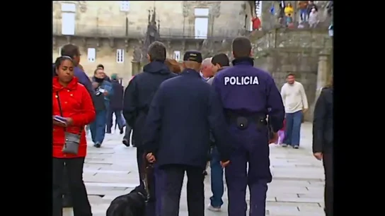 Así se blindó Santiago de Compostela tras el robo del Códice Calixtino: una operación policial "más psicológica que real" Así se blindó Santiago de Compostela tras el robo del Códice Calixtino: una operación policial "más psicológica que real"