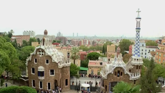 El pasado esclavista que se esconde tras algunos de los edificios más emblemáticos de Barcelona laSexta Columna recupera el 'free tour' que realizó por algunos edificios emblemáticos de Barcelona cuyo pasado los relaciona directamente con la venta de esclavos. Las tres paradas principales y el análisis de los historiadores, en este vídeo.