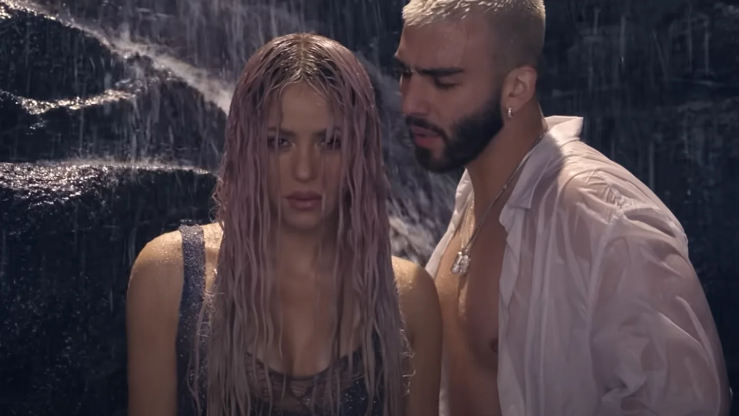 Así suena la nueva canción de Shakira con Manuel Turizo, 'Copa vacía': "Te espero y me desilusionas y así no funciona" Así suena la nueva canción de Shakira con Manuel Turizo, 'Copa vacía': "Te espero y me desilusionas y así no funciona"