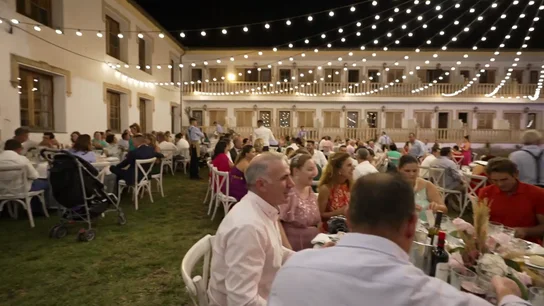 Así debería ser el catering de tu boda: Alberto Chicote asiste personalmente a una jornada de trabajo en un banquete Así debería ser el catering de tu boda: Alberto Chicote asiste personalmente a una jornada de trabajo en un banquete