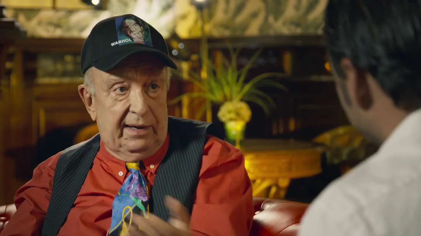Así fue el encuentro entre el periodista Carlos Ferrando y Pedro Almodóvar en un concierto de McNamara: "Fabio me meó encima" Así fue el encuentro entre el periodista Carlos Ferrando y Pedro Almodóvar en un concierto de McNamara: "Fabio me meó encima"