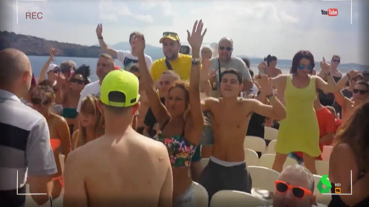 Los riesgos de los 'party boats' donde "se consumen sustancias ilegales" con 150 personas a bordo Los riesgos de los 'party boats' donde "se consumen sustancias ilegales" con 150 personas a bordo