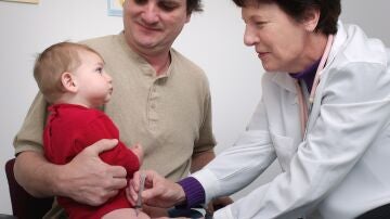  Qué vacunas infantiles no financia el Estado: cuánto cuestan y por qué son necesarias
