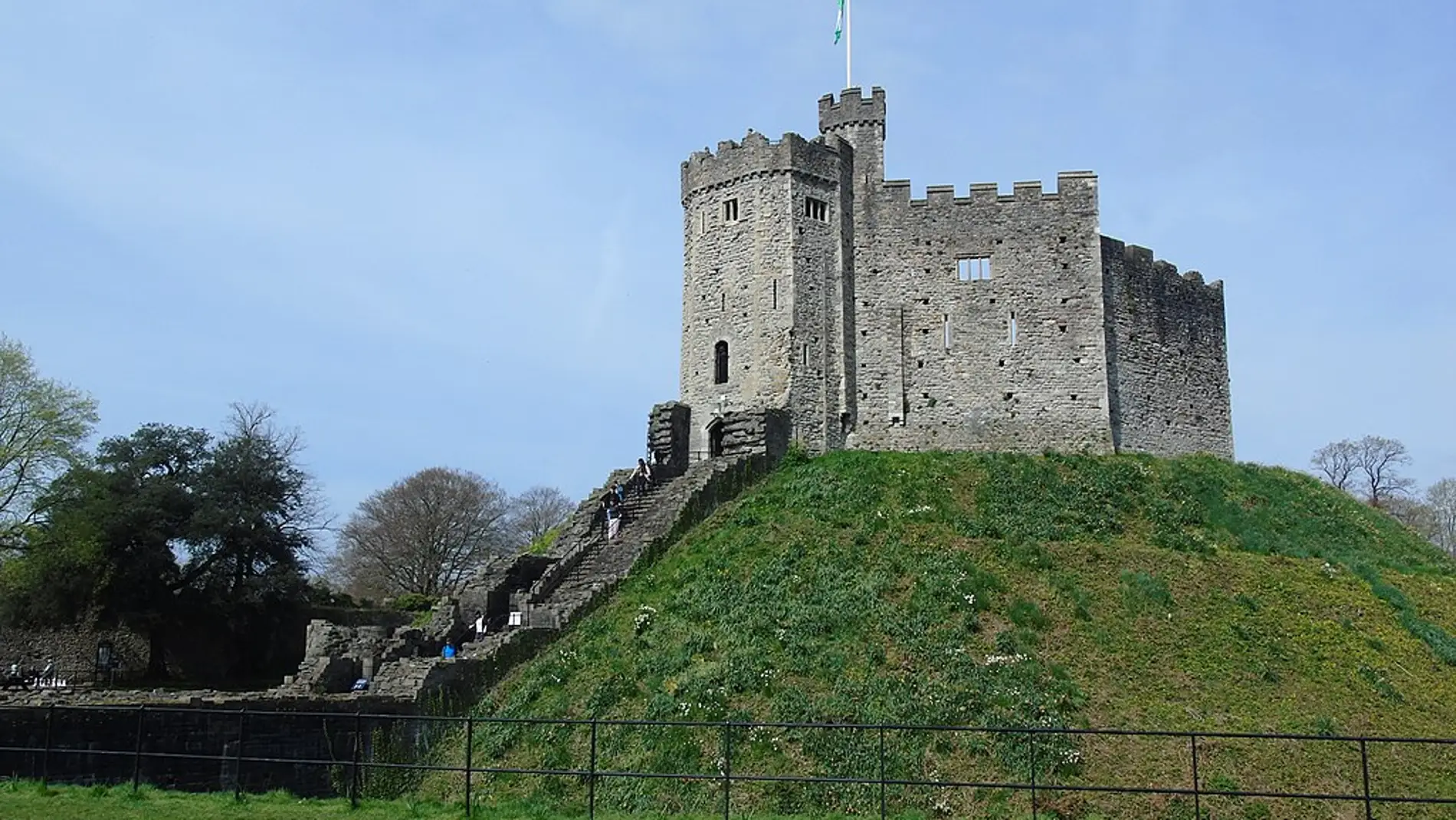 Castillo de Cardiff: ¿sabías que Enrique I encerró en este lugar al Duque de Normandía?