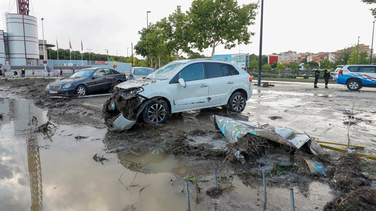 Los estragos de la histórica tormenta que azotó Zaragoza: destrozos millonarios y el temor aún entre los vecinos Los estragos de la histórica tormenta que azotó Zaragoza: destrozos millonarios y el temor aún entre los vecinos