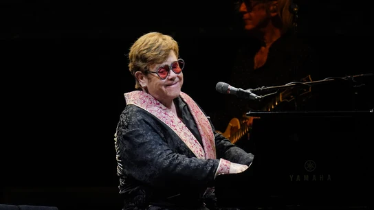 Elton John durante su último concierto en Estocolmo. Elton John durante su último concierto en Estocolmo.