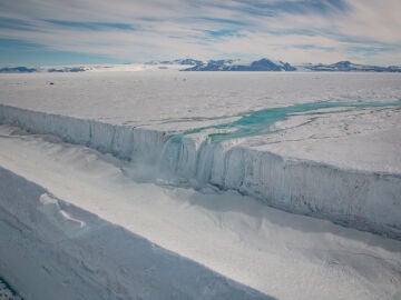 Resuelto el misterio de las 'cataratas de sangre' de la Antártida