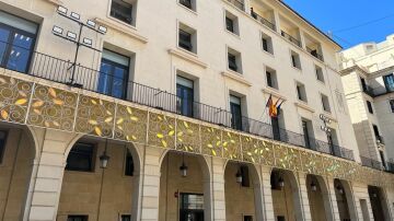 Imagen de la fachada de la Audiencia Provincial de Alicante.