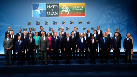 Cumbre de la OTAN en Lituania La OTAN invitará a Ucrania a ser miembro cuando las "condiciones" lo permitan