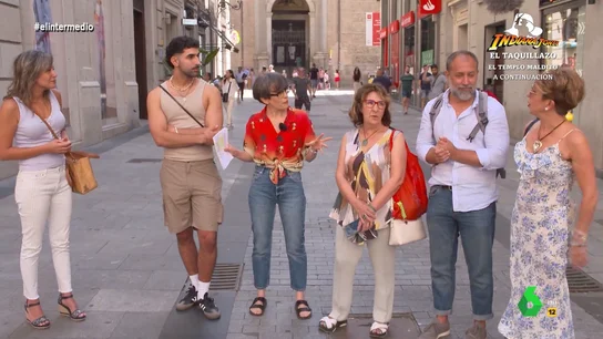 ¿Están los españoles a favor o en contra de que las mujeres enseñen las tetas en sitios públicos? ¿Están los españoles a favor o en contra de que las mujeres enseñen las tetas en sitios públicos?