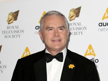 Huw Edwards, star of the BBC, is the presenter accused of buying sexual photographs of a minor