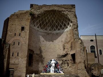 The “Venus of rags” by Michelangelo Pistoletto destroyed by a fire in Naples