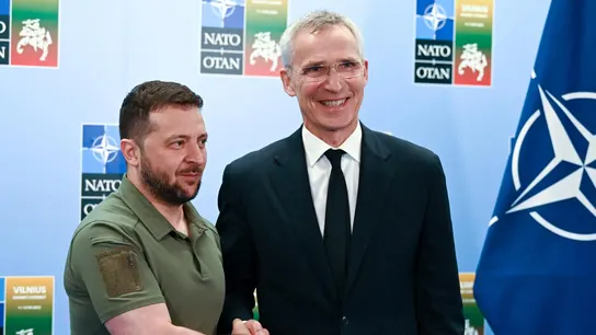 El secretario general de la OTAN, Jens Stoltenberg, y el presidente ucraniano, Volodímir Zelenski El secretario general de la OTAN, Jens Stoltenberg, y el presidente ucraniano, Volodímir Zelenski