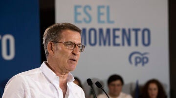 El PP blanquea a Vox: niega que sean de "extrema derecha" y Feijóo pide el voto a su electorado