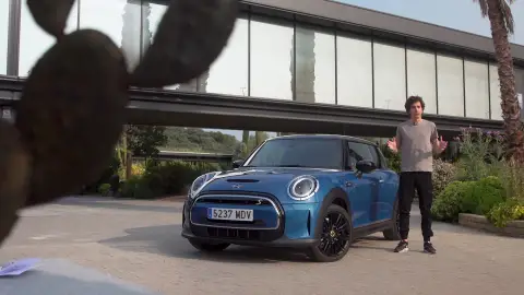 MINI Cooper SE: un coche 'juguetón' 100% eléctrico y con iniciativa verde MINI Cooper SE