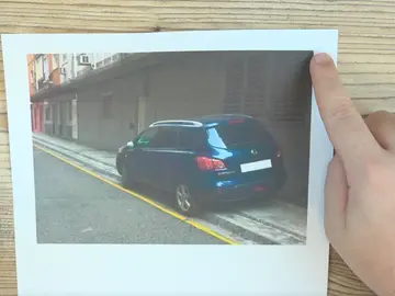 Coche mal aparcado Coche mal aparcado