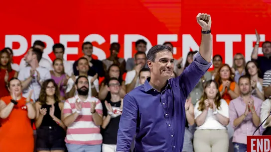 El presidente del Gobierno Pedro Sánchez, durante el acto central de campaña del PSC celebrado este domingo en el Palau de Congressos de Barcelona. El presidente del Gobierno Pedro Sánchez, durante el acto central de campaña del PSC celebrado este domingo en el Palau de Congressos de Barcelona.