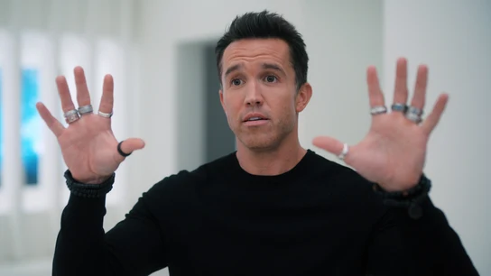 El actor Rob McElhenney, en una escena de la serie 'Mythic Quest'. El actor Rob McElhenney, en una escena de la serie 'Mythic Quest'.
