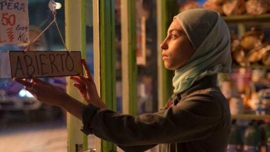 Mina el Hammani, en la imagen como Nadia en la primera temporada de '&Eacute;lite', regresa para la octava entrega.