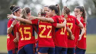Selección femenina español de fútbol 