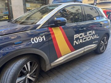 Imagen de archivo de un coche de la Policía Nacional.