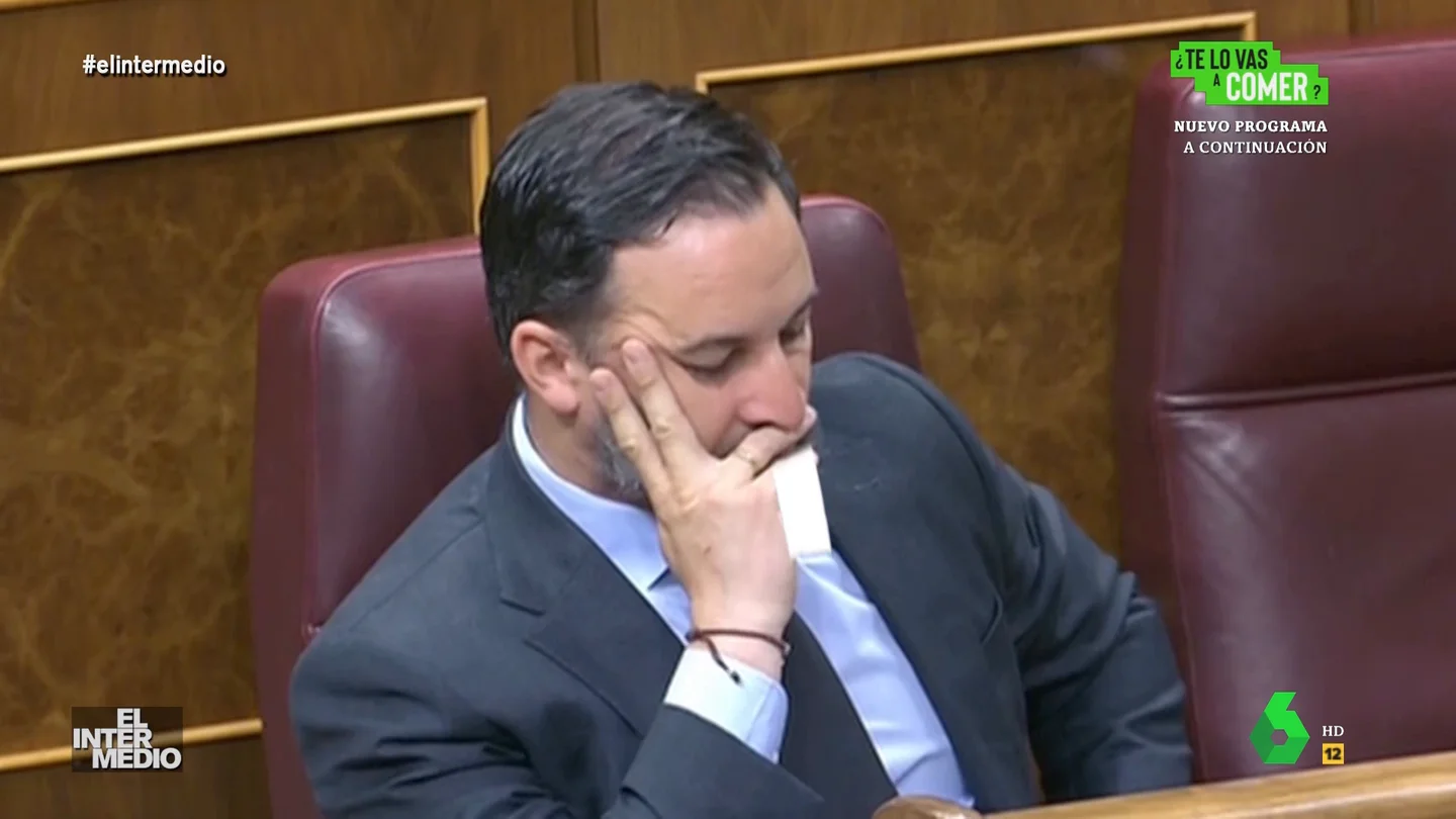 Vídeo manipulado - La inesperada habilidad de Abascal con la que sorprende en el Congreso Vídeo manipulado - La inesperada habilidad de Abascal con la que sorprende en el Congreso