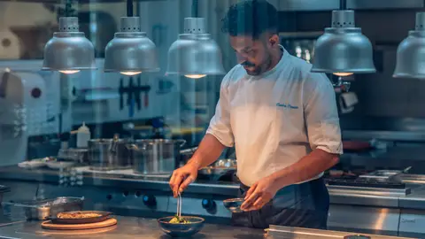 Chef del restaurante Gust de Iberostar Playa del Muro Chef del restaurante Gust de Iberostar Playa del Muro