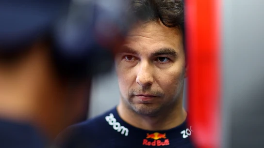 Sergio Pérez, en el box de Red Bull Sergio Pérez, en el box de Red Bull