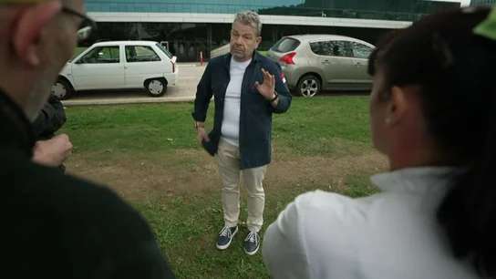 La indignación de Chicote al conocer la realidad de la comida que se sirve en el HUCA: "No se puede hacer eso" La indignación de Chicote al conocer la realidad de la comida que se sirve en el HUCA: "No se puede hacer eso"