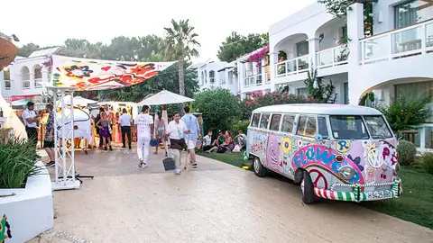 Las Dalias. Mercadillo hippie de Ibiza Las Dalias. Mercadillo hippie de Ibiza