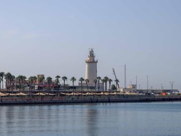 El faro de Málaga, declarado Bien de Interés Cultural