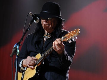 Sixto Rodríguez, the protagonist of ‘Searching For Sugar Man’ who was a rock star without knowing it, dies