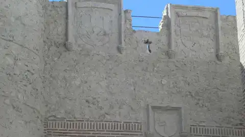 Detalle de la Puerta de San Basilio. Cuéllar Detalle de la Puerta de San Basilio. Cuéllar