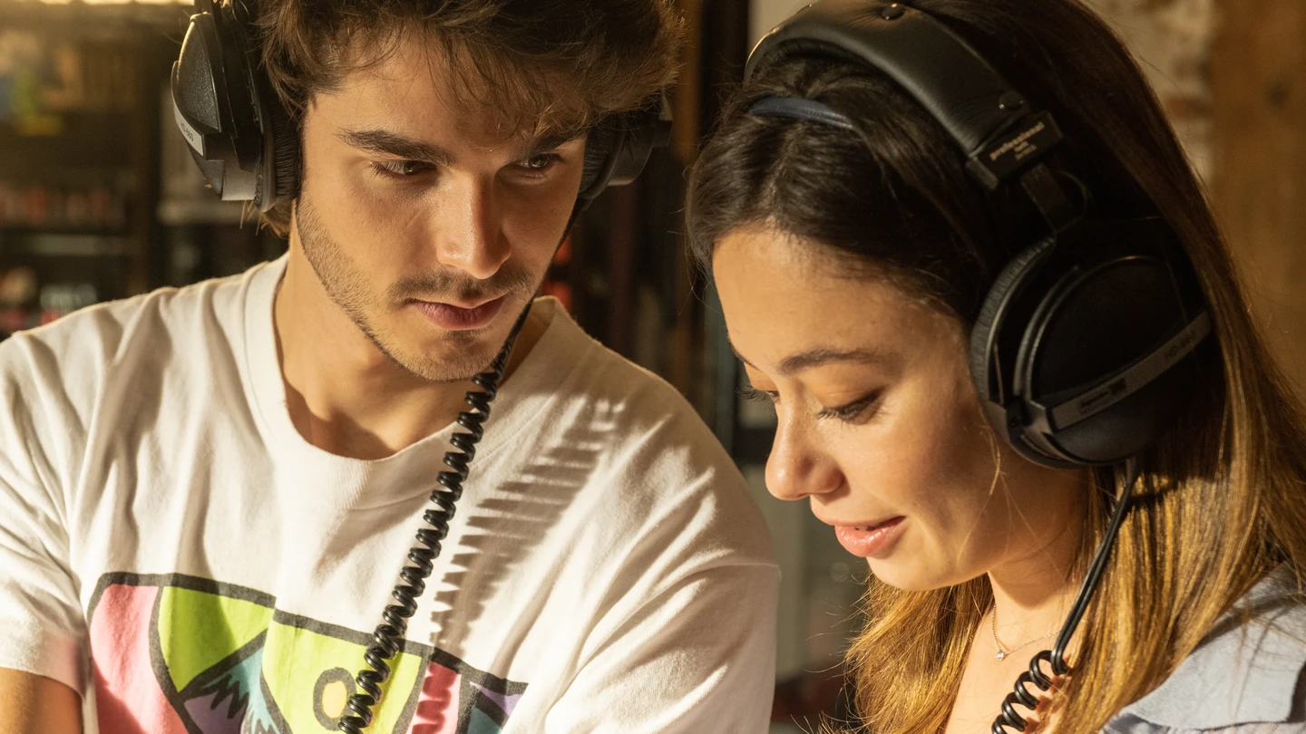 Álvaro Mel y Anna Castillo, en ‘Un cuento perfecto’. Álvaro Mel y Anna Castillo, en ‘Un cuento perfecto’.