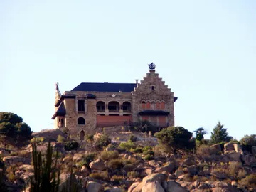 Palacio Canto del Pico Palacio Canto del Pico