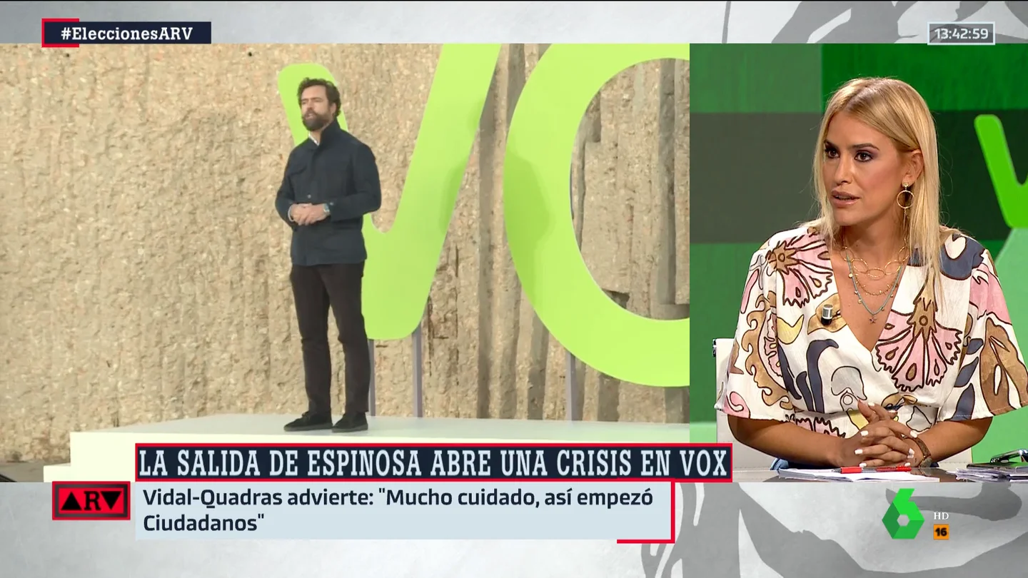 Afra Blanco señala la falta de autocrítica de Vox: "Se han escorado aún más si cabe a esos vestigios del falangismo" Afra Blanco señala la falta de autocrítica de Vox: "Se han escorado aún más si cabe a esos vestigios del falangismo"