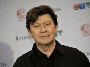 Robbie Robertson, Songwriter, Guitarist and Singer for The Band, Dies at 80
