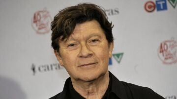 Fotografía de archivo fechada el 27 de marzo de 2011 del cantautor canadiense Robbie Robertson