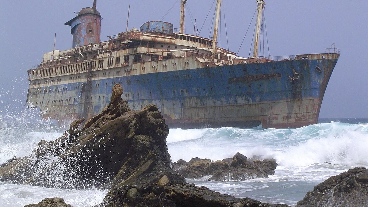 El SS America en una imagen de 2004
