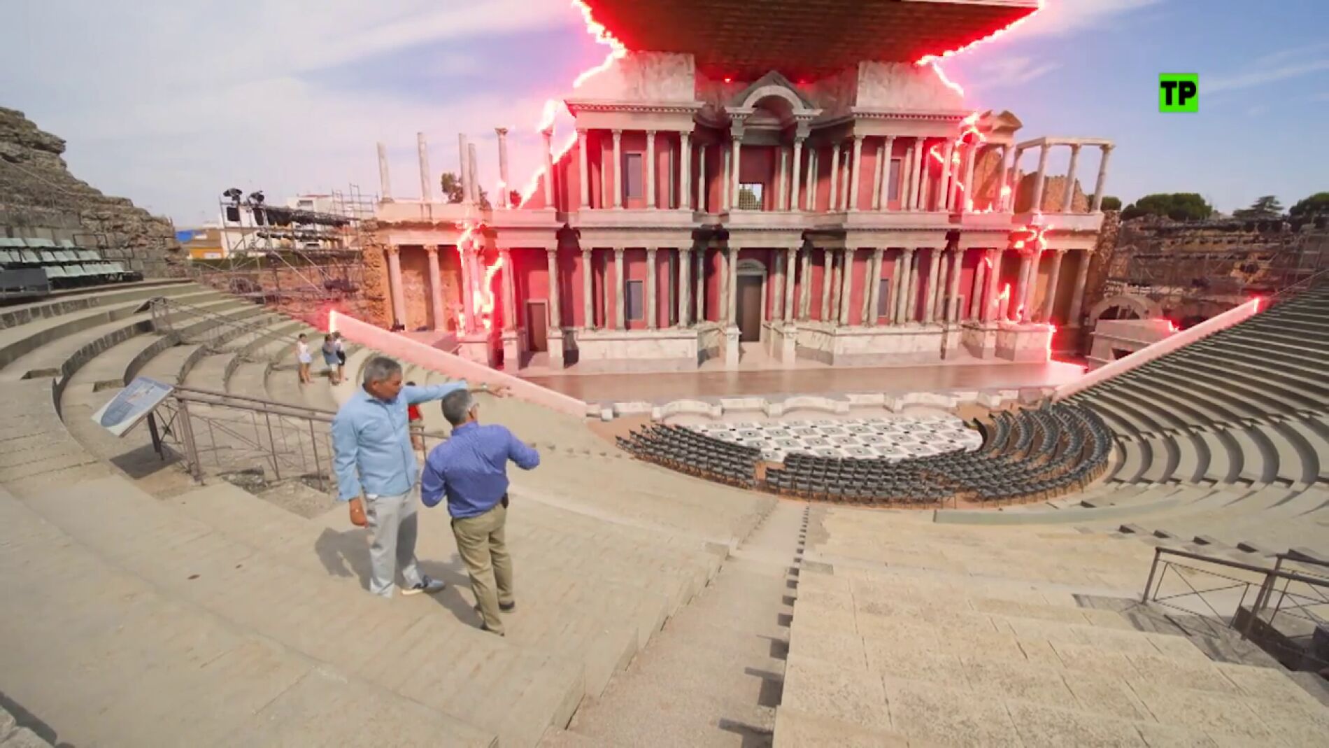 Boris Izaguirre 'desmonta' la historia de España en su nuevo programa: "Hay cosas que nos han contado que no eran como creíamos"