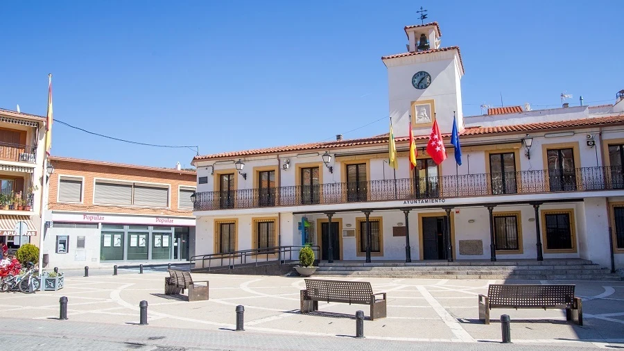 Imagen de archivo del Ayuntamiento de Perales de Tajuña, en Madrid