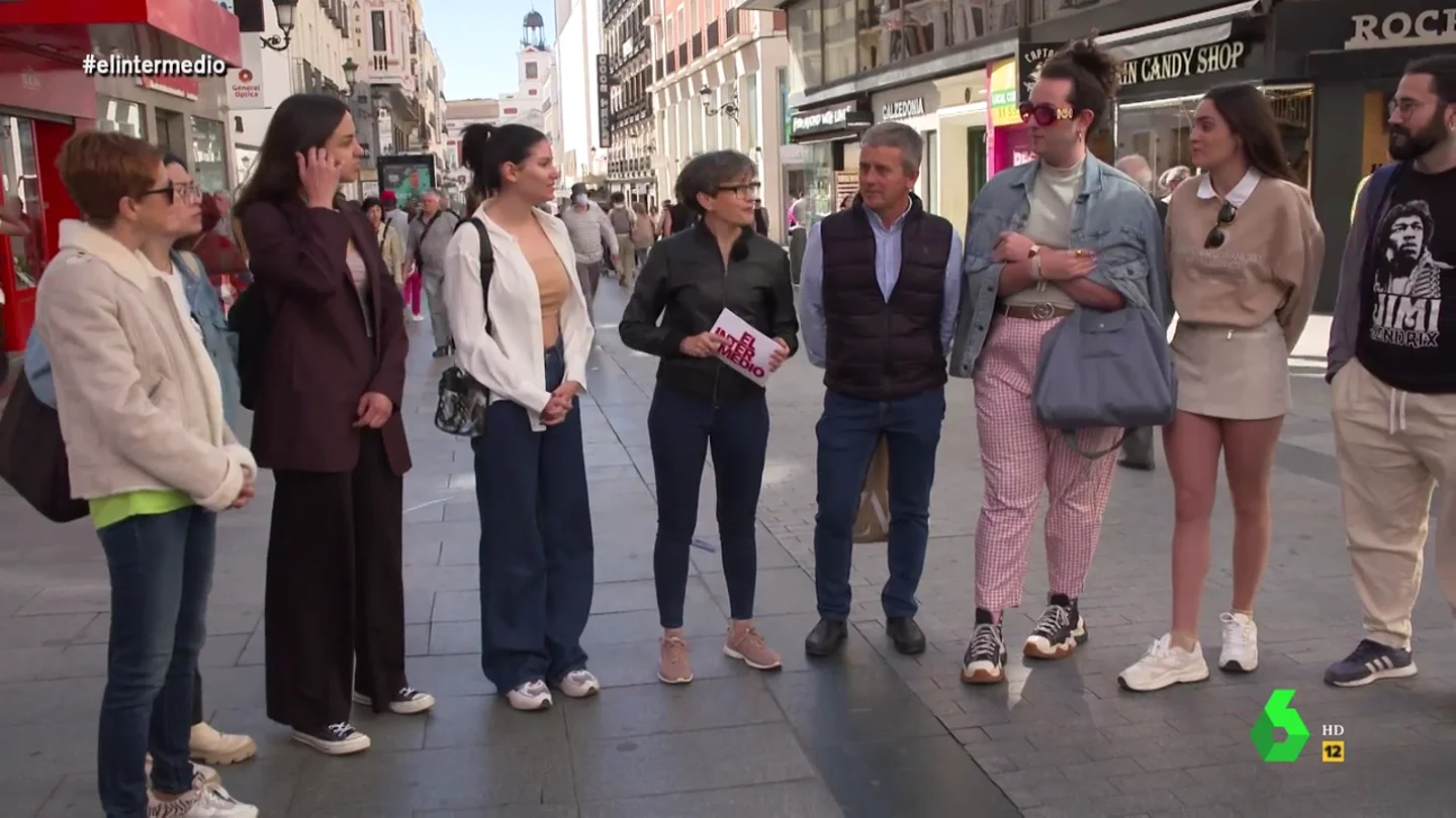 La respuesta de una vegetariana a una joven que afirma que comer carne le da felicidad: "Me hace mucha gracia" La respuesta de una vegetariana a una joven que afirma que comer carne le da felicidad: "Me hace mucha gracia"